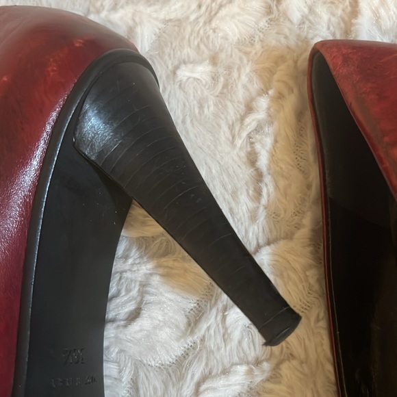 Enrico Del Gatto Red Genuine Leather Pumps - Picture 9 of 10